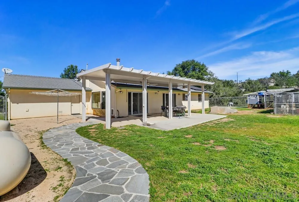359 Galloway Valley Rd, Alpine, California 91901 home-pic-31