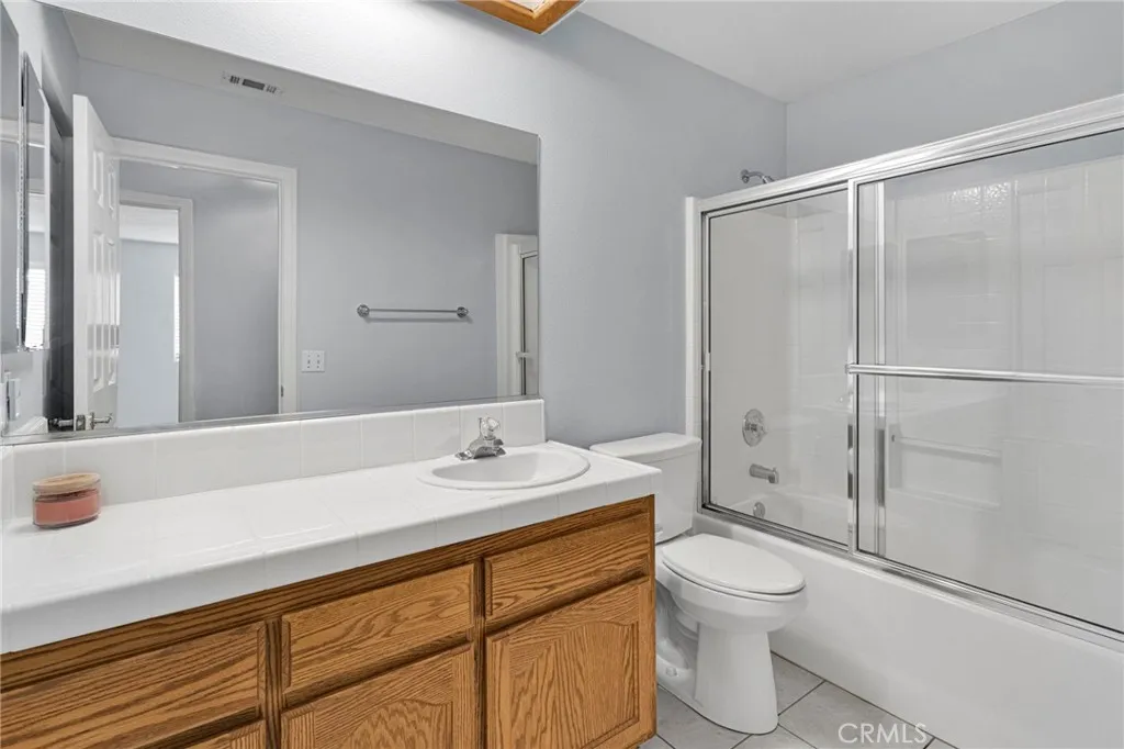 13900 Spring Valley Parkway, Victorville, California 92395 home-pic-19