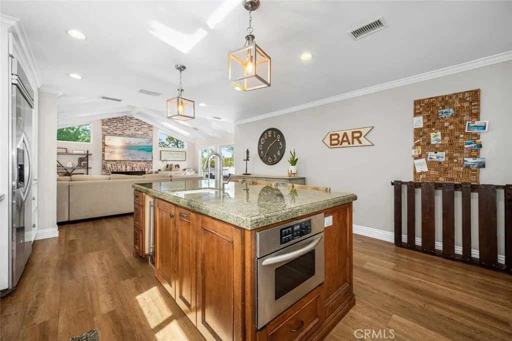 22995 Via San Juan, Mission Viejo, California 92691 home-pic-8