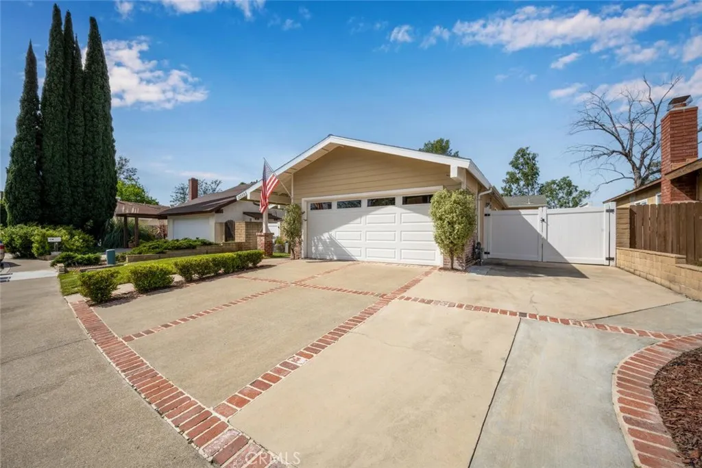 22995 Via San Juan, Mission Viejo, California 92691 home-pic-27