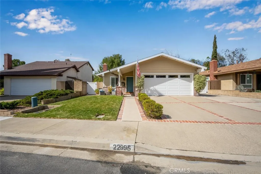22995 Via San Juan, Mission Viejo, California 92691 home-pic-3