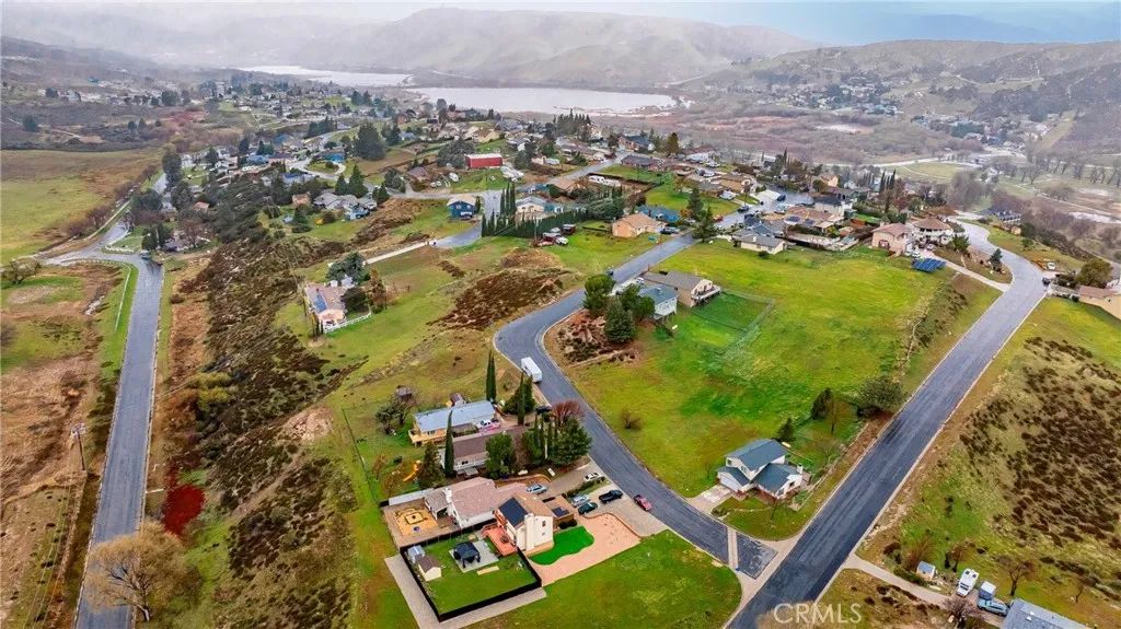 14520 Hardtree, Lake Hughes, California 93532 home-pic-21