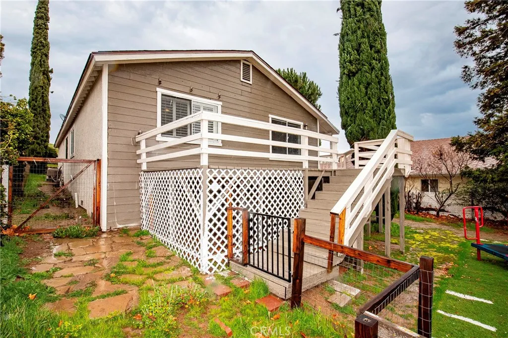14520 Hardtree, Lake Hughes, California 93532 home-pic-32