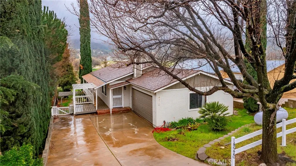 14520 Hardtree, Lake Hughes, California 93532 home-pic-2