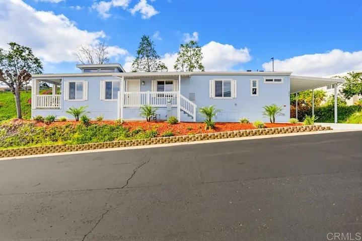 One of the best lots in the neighborhood!