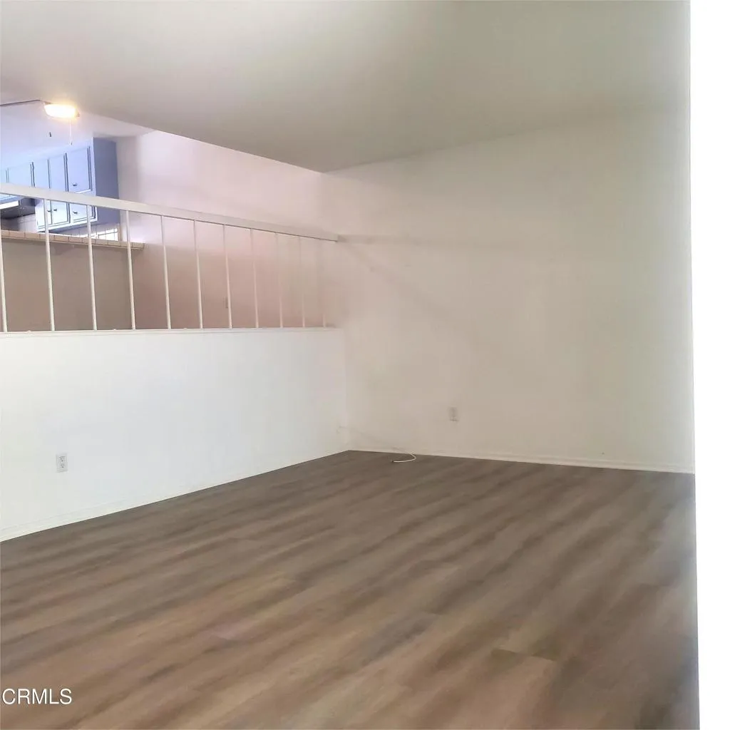 4231 Sarah Street, Burbank, California 91505 home-pic-4