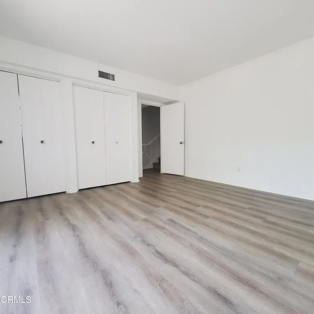 4231 Sarah Street, Burbank, California 91505 home-pic-9