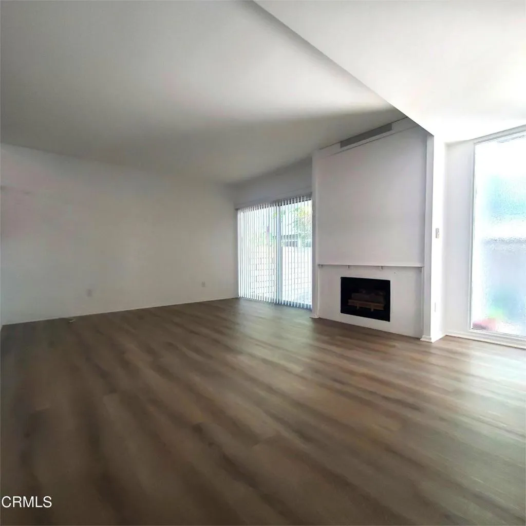 4231 Sarah Street, Burbank, California 91505 home-pic-3