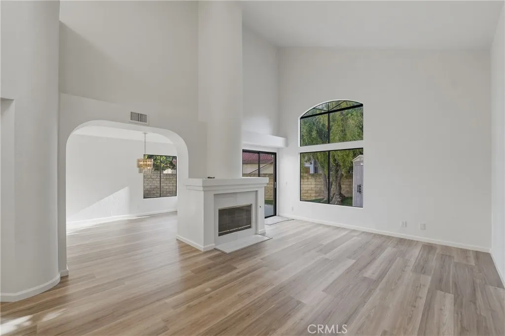 2772 Annandale, Simi Valley, California 93063 home-pic-4