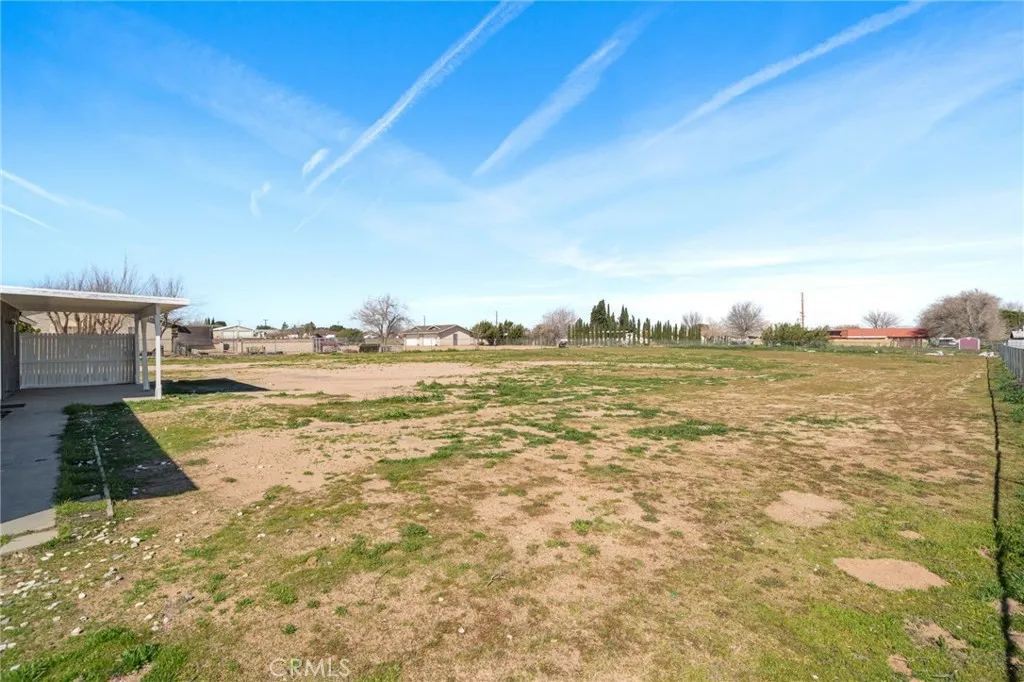 16124 Palm Street, Hesperia, California 92345 home-pic-32