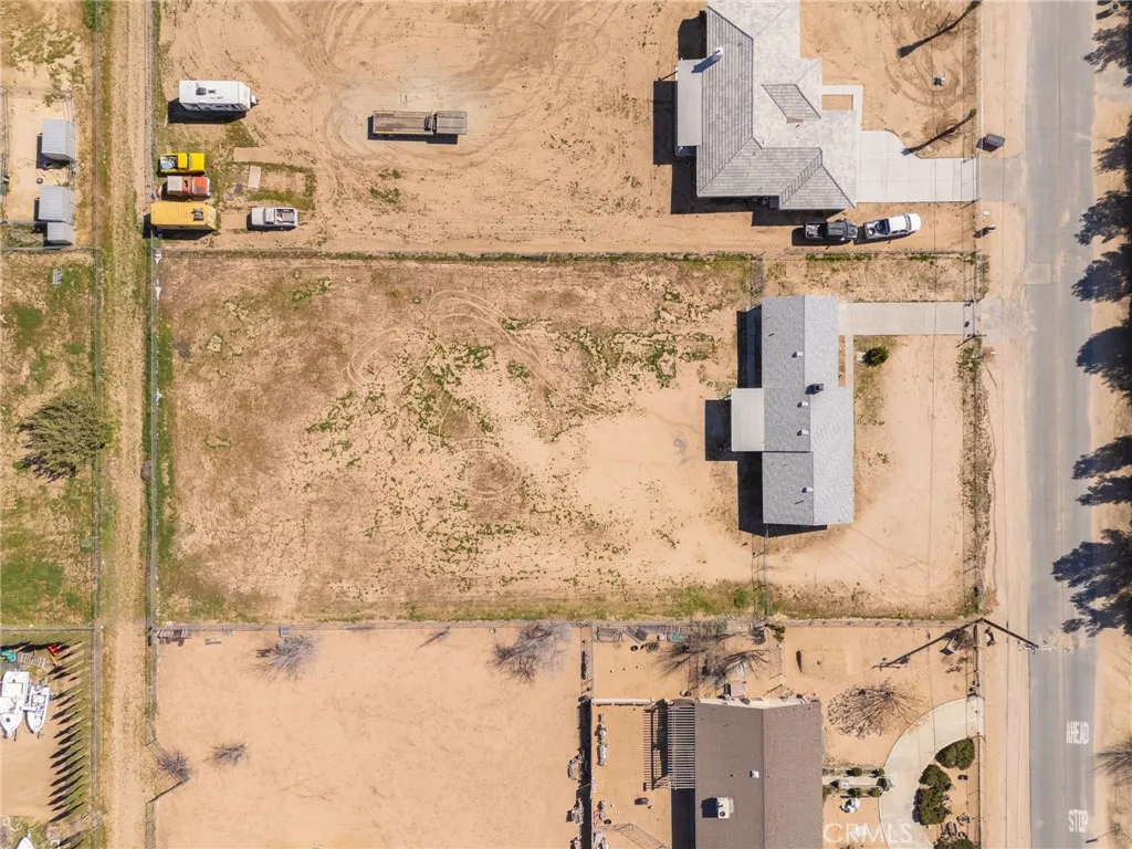 16124 Palm Street, Hesperia, California 92345 home-pic-42