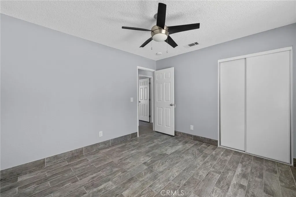 16124 Palm Street, Hesperia, California 92345 home-pic-27