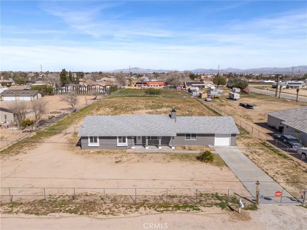 16124 Palm Street, Hesperia, California 92345 home-pic-35