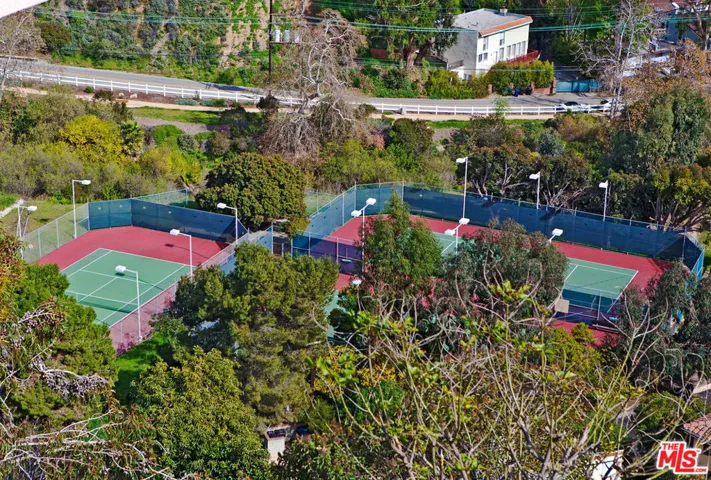 La Costa Tennis Courts
