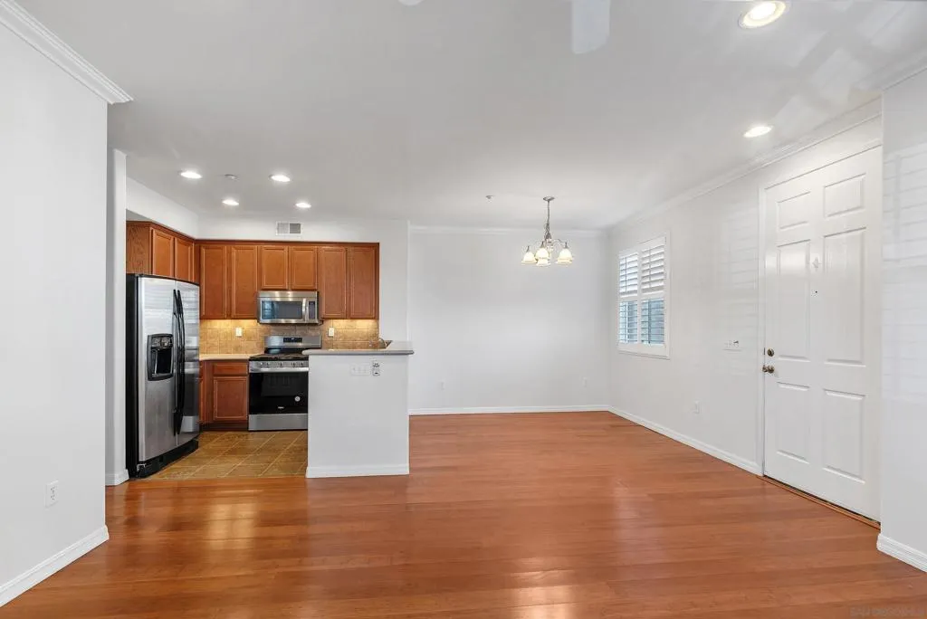 2185 Caminito Rinaldo 118, Chula Vista, California 91915 home-pic-7
