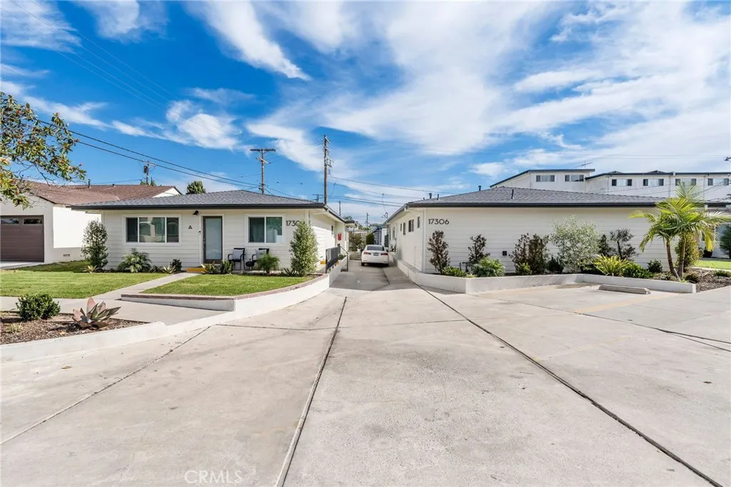 17302 Ermanita, Torrance, California 90504 home-pic-4