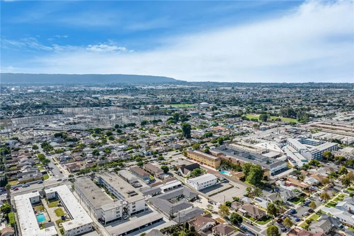 17302 Ermanita, Torrance, California 90504