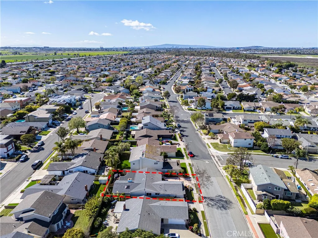 4764 Fir, Seal Beach, California 90740 home-pic-32