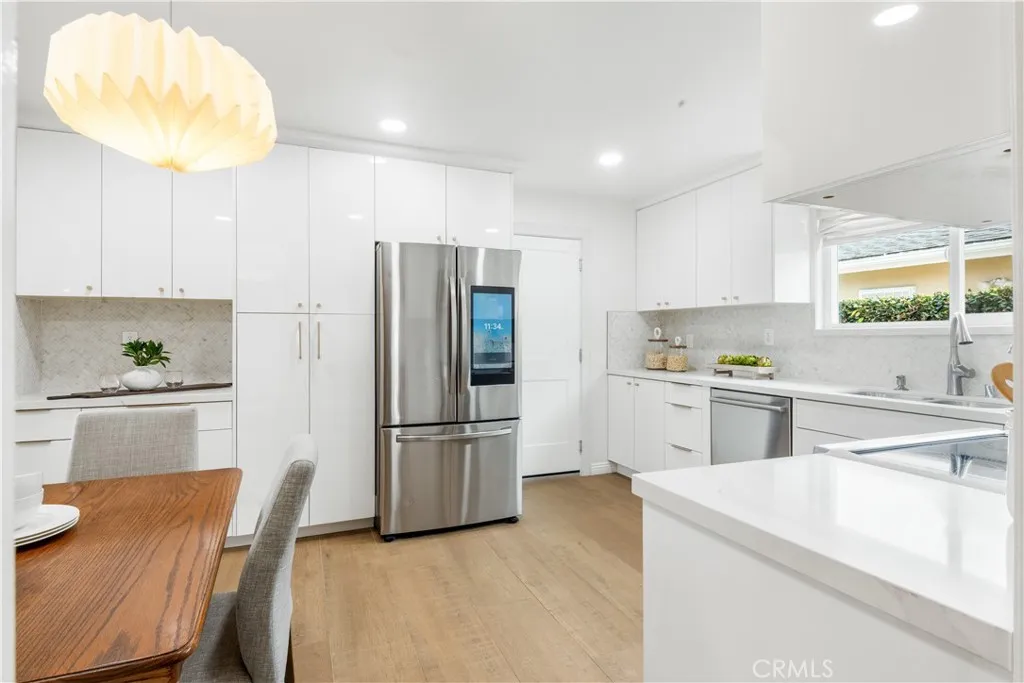 4764 Fir, Seal Beach, California 90740 home-pic-10