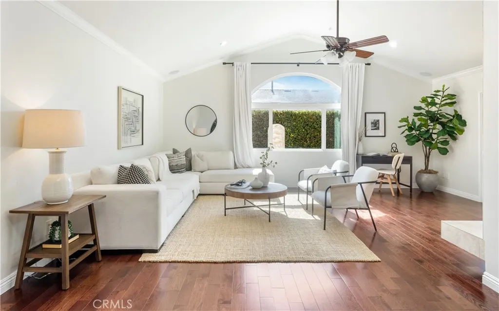 4764 Fir, Seal Beach, California 90740 home-pic-17
