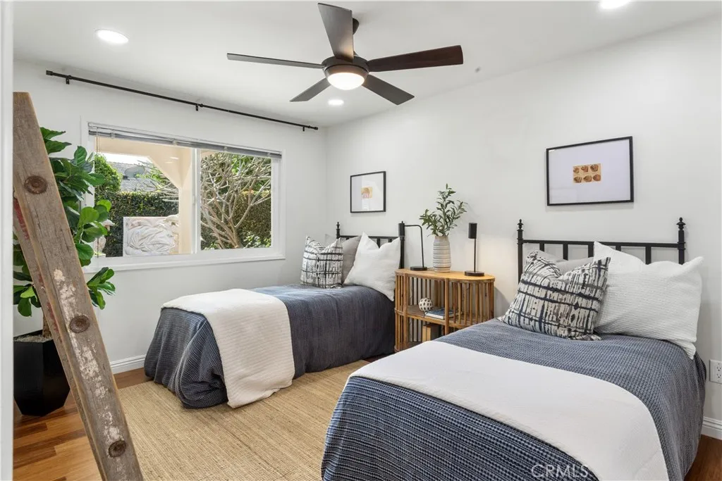 4764 Fir, Seal Beach, California 90740 home-pic-24