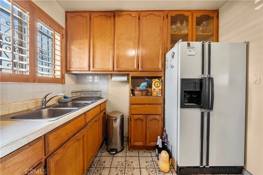 5658 Willowcrest Ave, North Hollywood, California 91601 home-pic-12