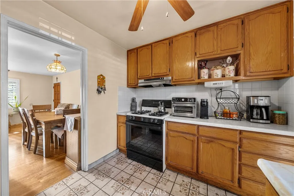 5658 Willowcrest Ave, North Hollywood, California 91601 home-pic-10