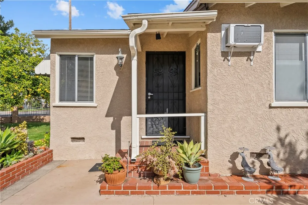 5658 Willowcrest Ave, North Hollywood, California 91601 home-pic-28