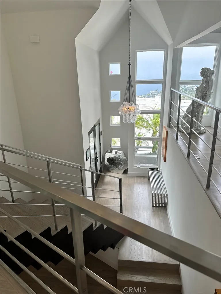 766 Pelican, Laguna Beach, California 92651 home-pic-10