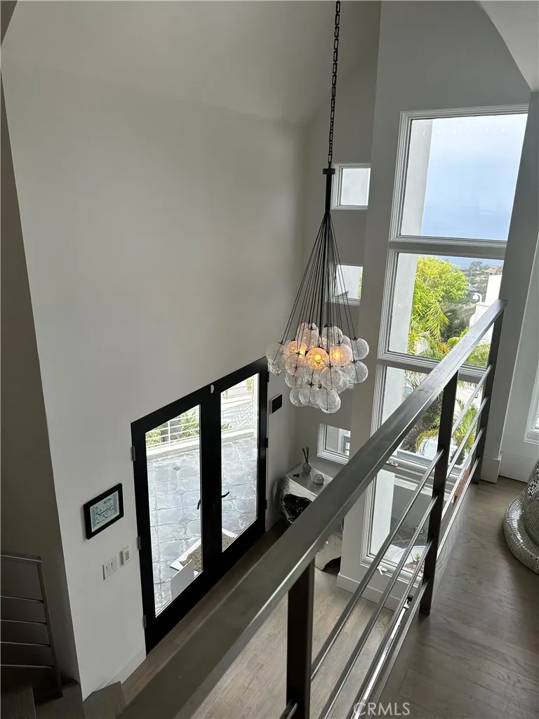 766 Pelican, Laguna Beach, California 92651 home-pic-6