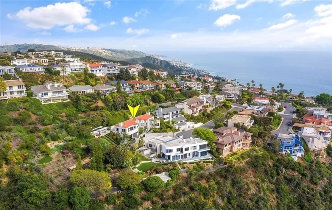 766 Pelican, Laguna Beach, California 92651 home-pic-32