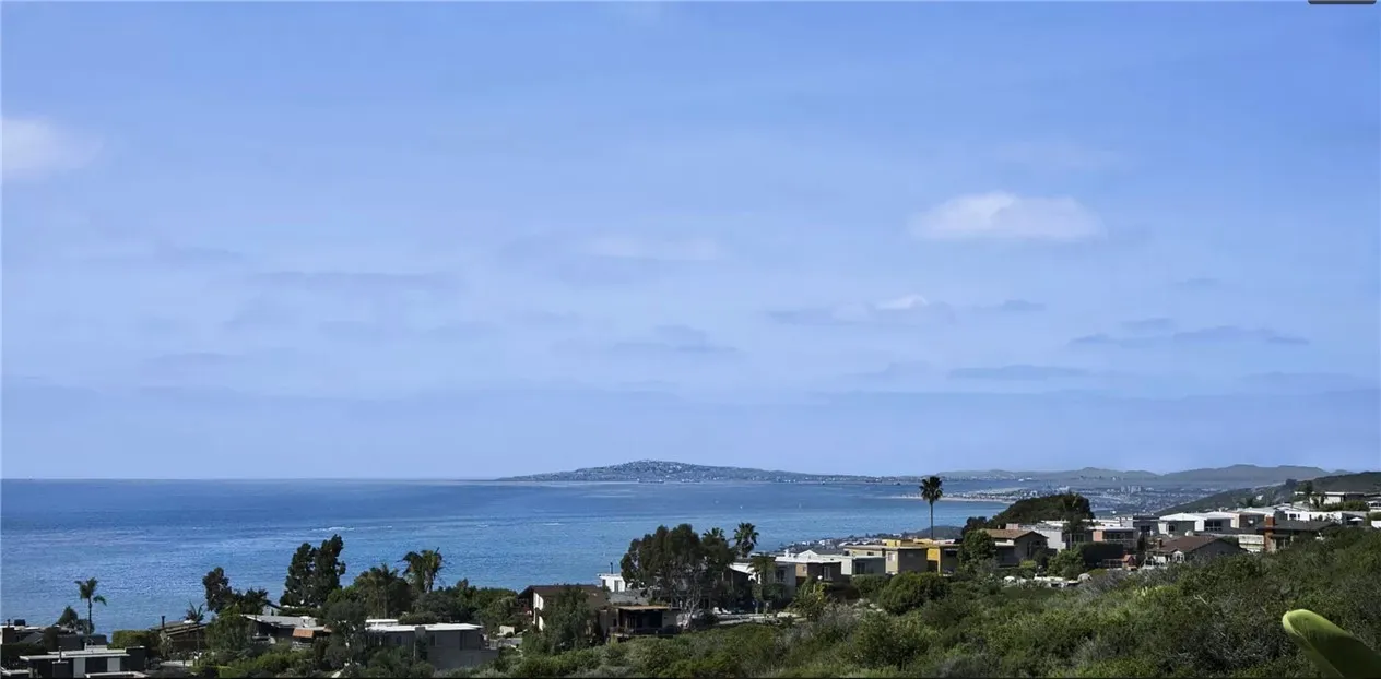 766 Pelican, Laguna Beach, California 92651 home-pic-33