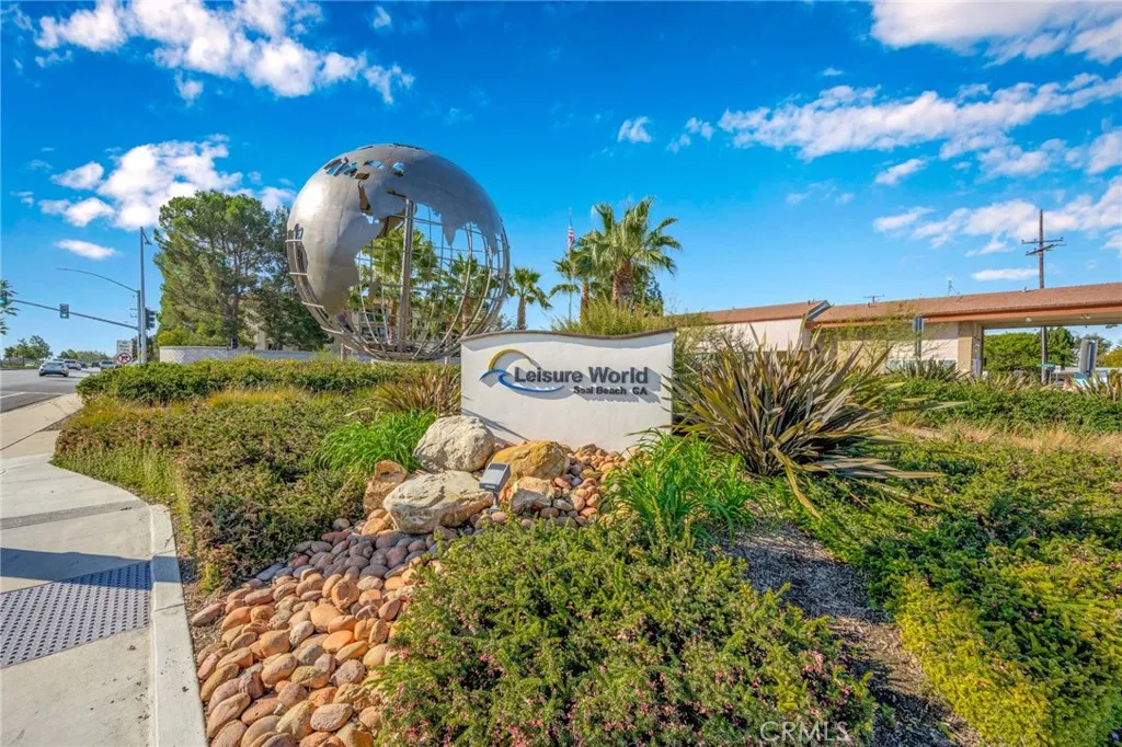 13751 St Andrews Drive 33j, Seal Beach, California 90740 home-pic-51