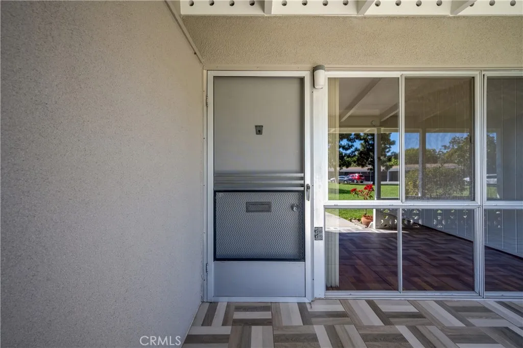 13751 St Andrews Drive 33j, Seal Beach, California 90740 home-pic-8