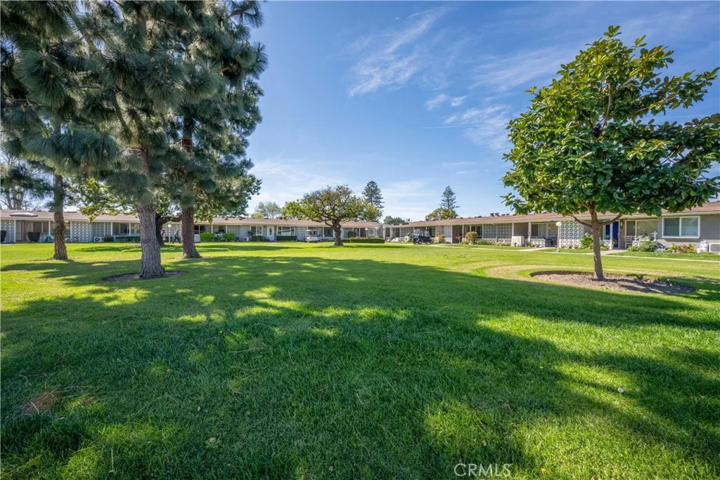 13751 St Andrews Drive 33j, Seal Beach, California 90740 home-pic-3