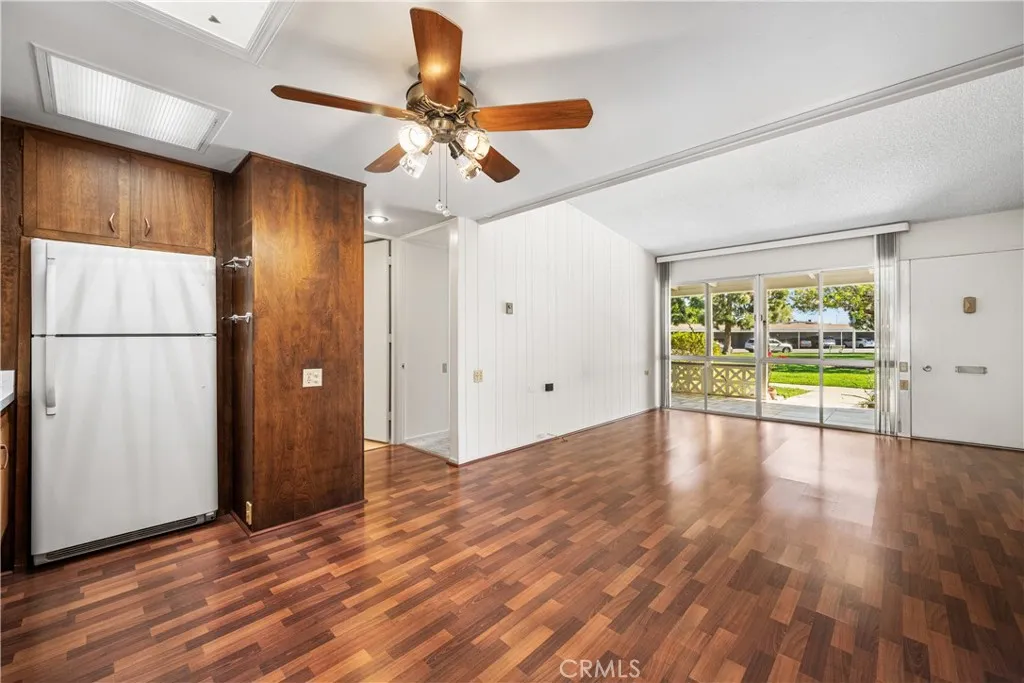 13751 St Andrews Drive 33j, Seal Beach, California 90740 home-pic-21
