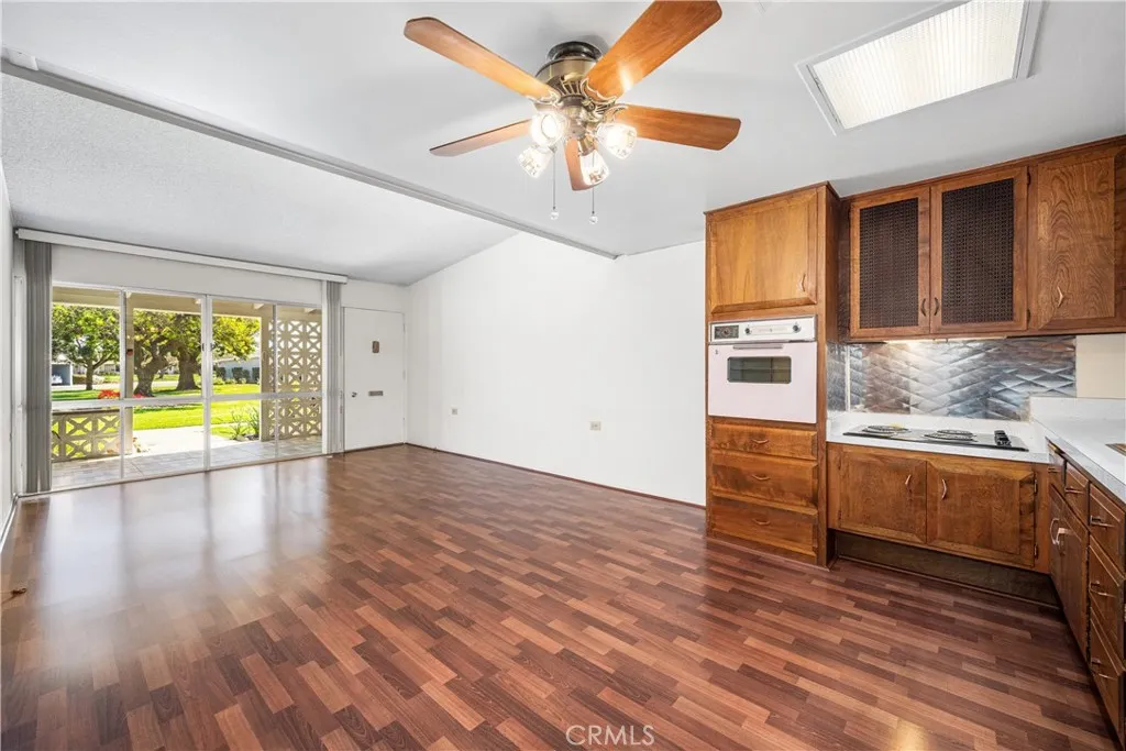 13751 St Andrews Drive 33j, Seal Beach, California 90740 home-pic-19