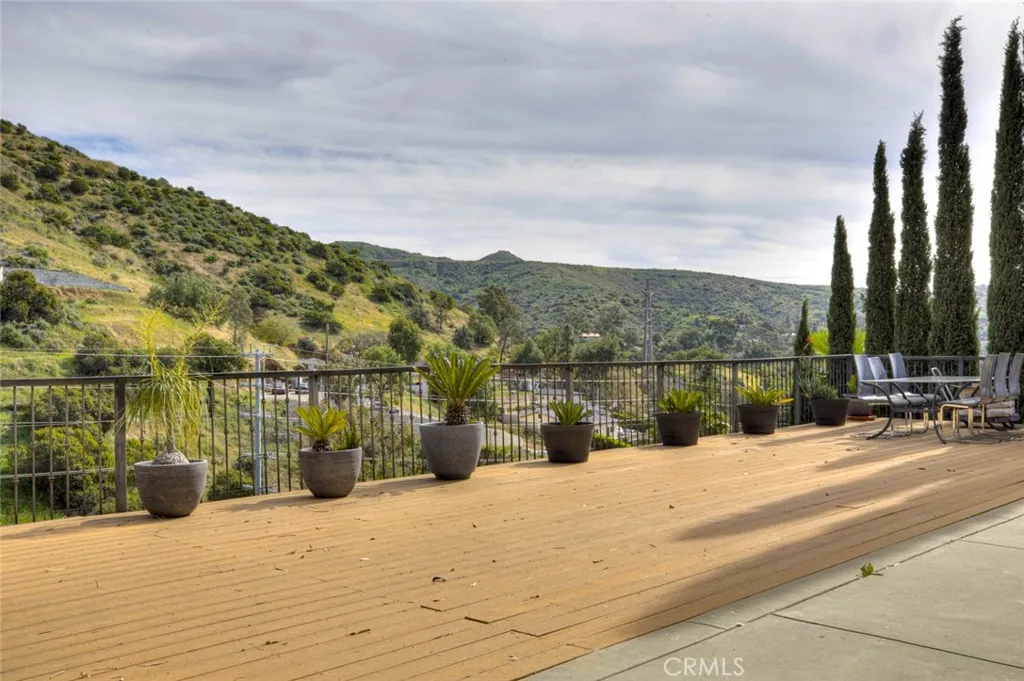 9726 Appaloosa, Sunland, California 91040 home-pic-51