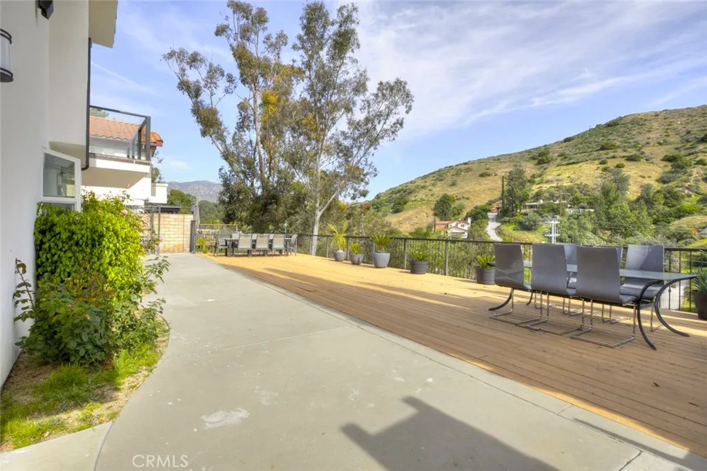 9726 Appaloosa, Sunland, California 91040 home-pic-49