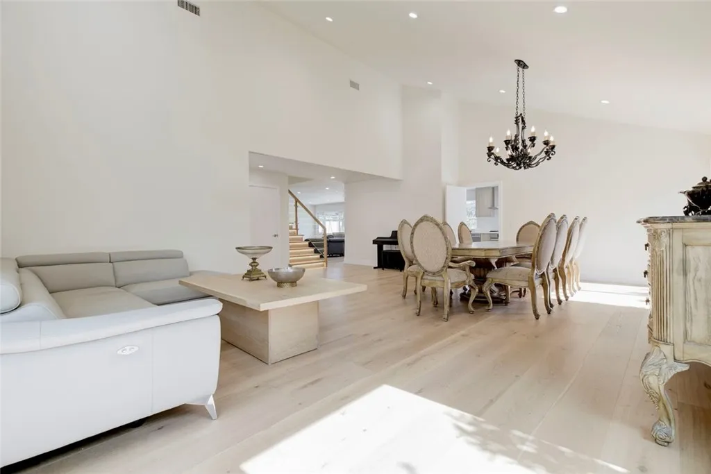 9726 Appaloosa, Sunland, California 91040 home-pic-10