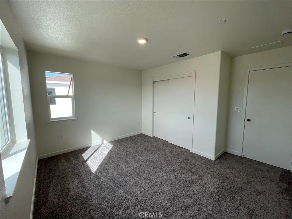 779 Stone Ridge West Avenue, Merced, California 95341 home-pic-7