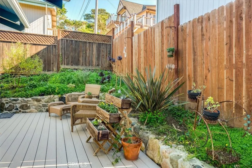 550 Plymouth, Cambria, California 93428 home-pic-49