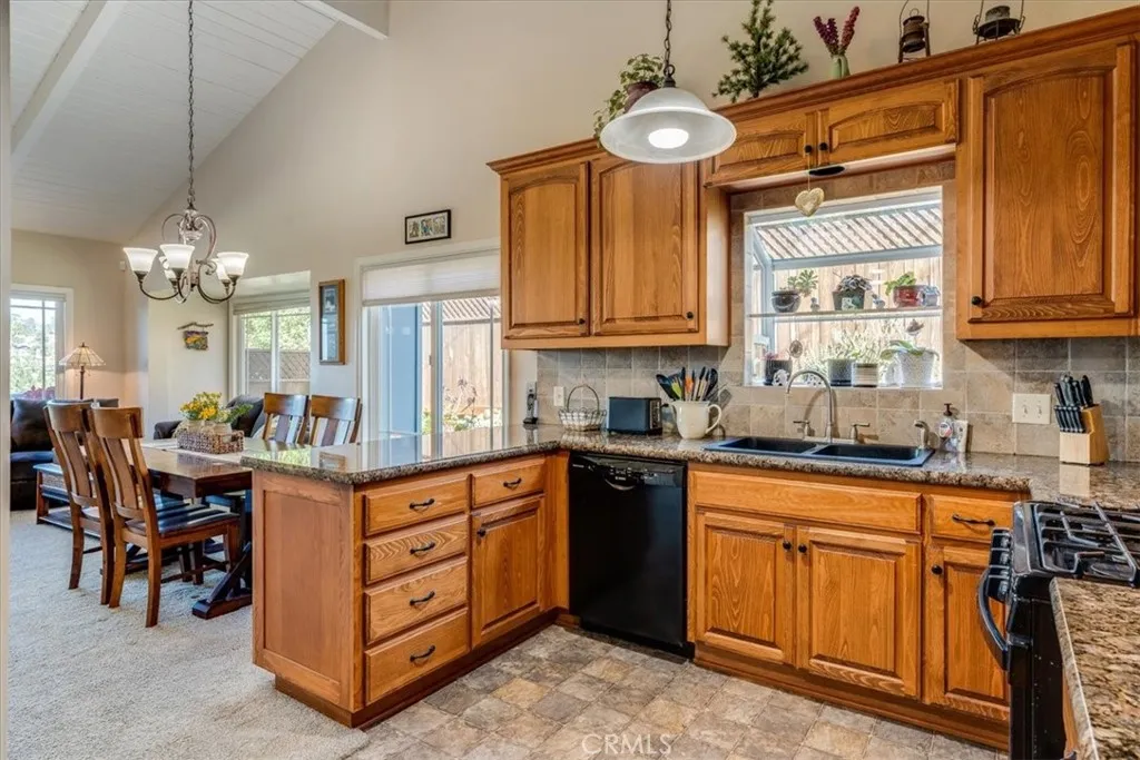 550 Plymouth, Cambria, California 93428 home-pic-22