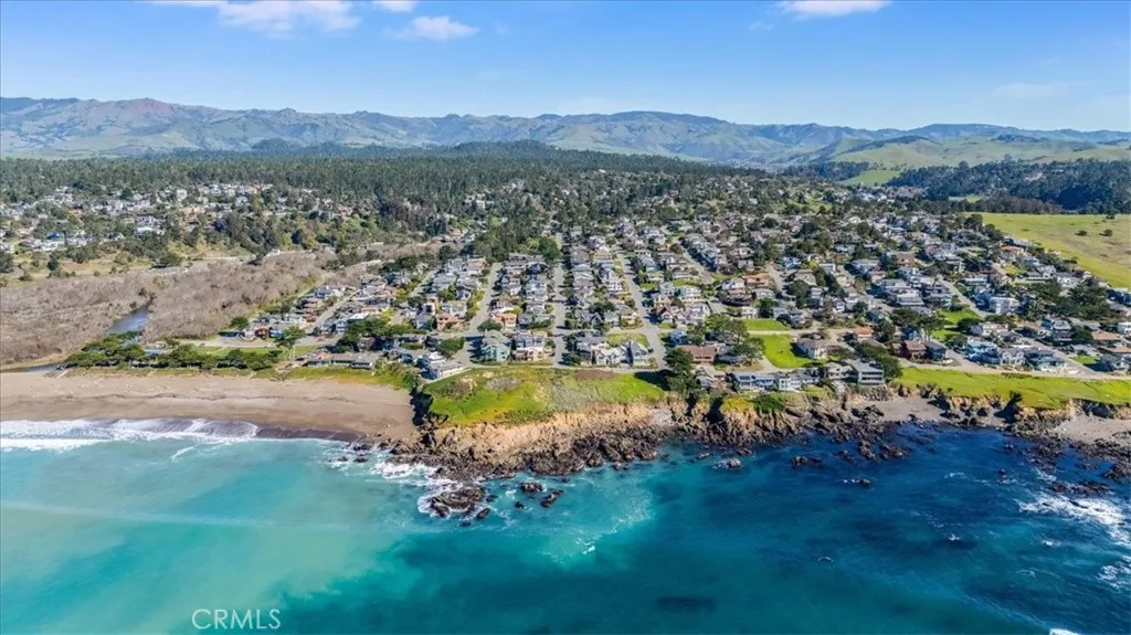 550 Plymouth, Cambria, California 93428 home-pic-60