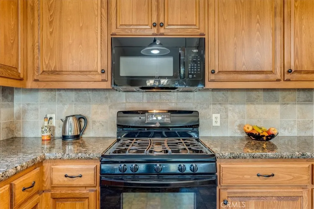 550 Plymouth, Cambria, California 93428 home-pic-21