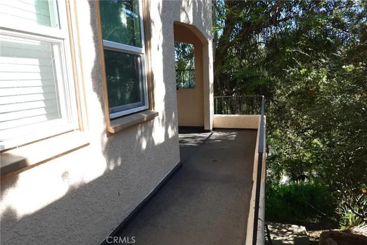 WALKWAY TO FRONT PORCH OF 6845 UNIT