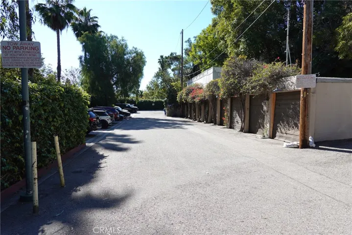 ASSIGNED PARKING FOR COMMUNITY MEMBERS