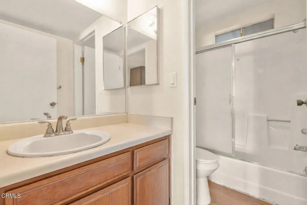 283 S Hudson 2, Pasadena, California 91101 home-pic-13