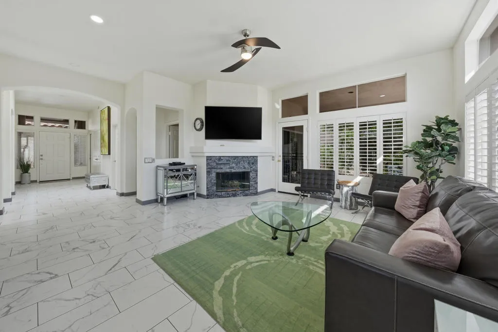 78411 Desert Willow Drive, Palm Desert, California 92211 home-pic-11