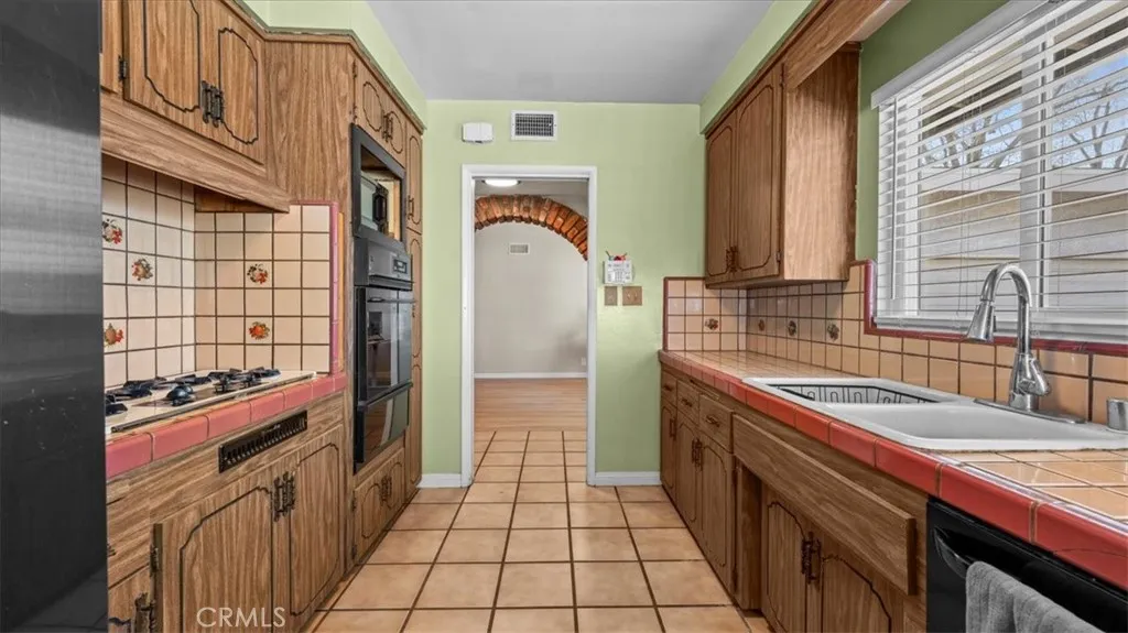 5518 Rockne Avenue, Whittier, California 90601 home-pic-7